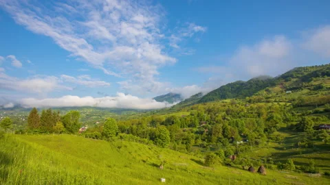 4k Time lapse video  of rural landscape in the morning light Stock Footage 131851702
