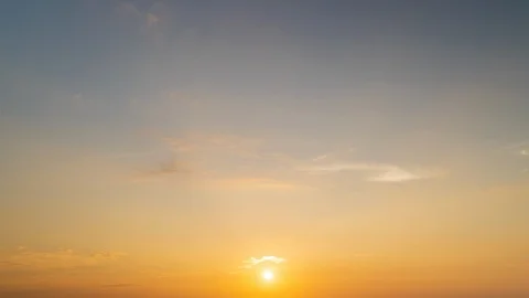4K Time lapse video Scene of Colorful sunset with Moving clouds background in Stockbeeldmateriaal 127209617
