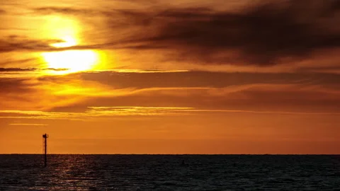 4K time lapse video of sunset over the Irish Sea from Deganwy, North Wales Video stock 334840426