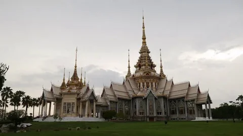 4k Time-lapse Wat Luang Pho Toh temple Video stock 69224344