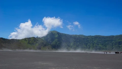 4K Time lapse of whispering sands in Bromo Tengger Semeru national park Stock Footage 88946757
