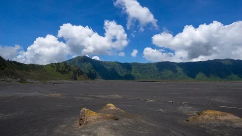 4K Time lapse of whispering sands in Bromo Tengger Semeru national park Stock Footage 89059736