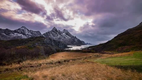 4k Time Laspe of Mountains in the Lofoten Islands in Norway During Sunset Stock-Footage 253503353