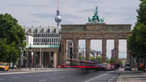 4K timelapse of beautiful Berlin main street, traffic and bikers passing by Stock Footage