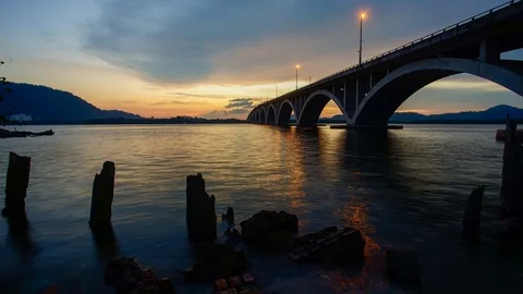 4K Timelapse of a bridge during sunset Stock Footage 93081158