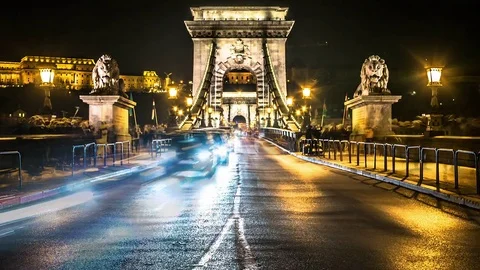 4K Timelapse Chain bridge Budapest nigth Stock Footage 70260755