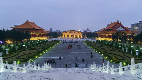4K Timelapse of Chiang Kai Shek Memorial hall in Taipei City, Taiwan Video stock 123061409