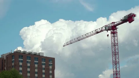 4K Timelapse Clouds City Construction Skyline Vídeos de archivo 197087484