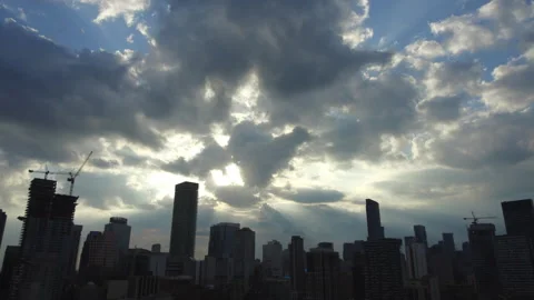 4K Timelapse of Clouds during a Sunset in downtown Toronto Stock Footage 132909478