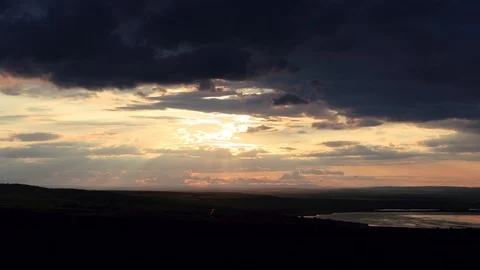 4k Timelapse Clouds At Sunset Vídeos de archivo 107881254
