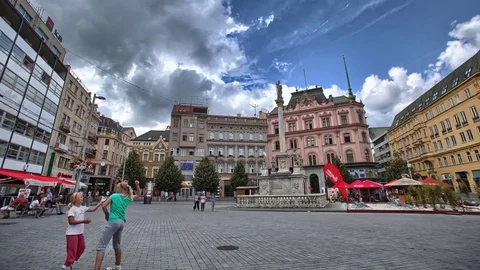 4K timelapse in cty square Stock Footage 72729087