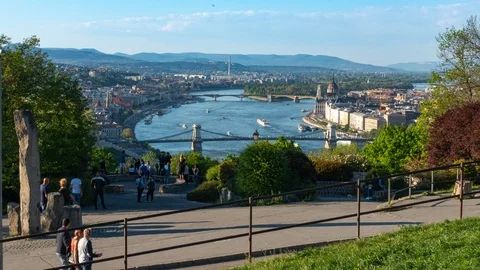 4K  timelapse of the Danube river in Budapest. Stock Footage 127416000