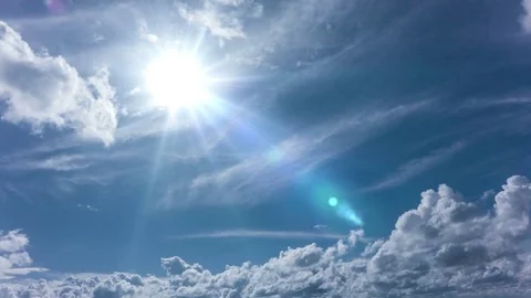 4k timelapse daytime sky with fluffy clouds, Stock Footage 77133687