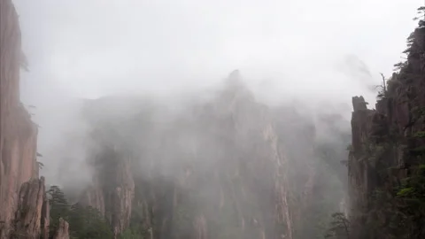 4K Timelapse in Fog and Cloud, Yellow Mountain (HuangShan), Shanghai, China Stock Footage 133570366