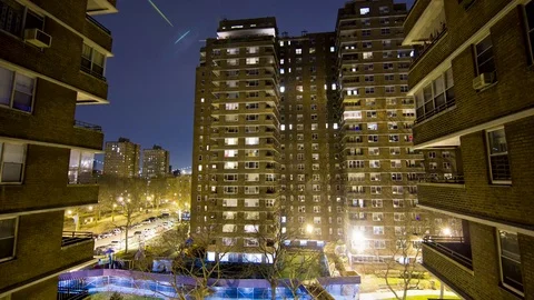 4K Timelapse Loop of NYC High Rise Apartment Building 動画素材 71192809