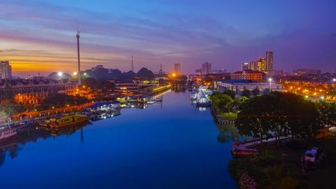 4K Timelapse of Malacca Riverside and Taming Sari tower during sunrise. Stock Footage 115727293