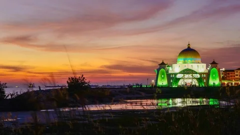 4k Timelapse of Malacca Straits Mosque during magnificent sunset Stock Footage 93068868
