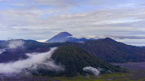 4K Timelapse of Mount Bromo after sunrise. Stock Footage 115718250