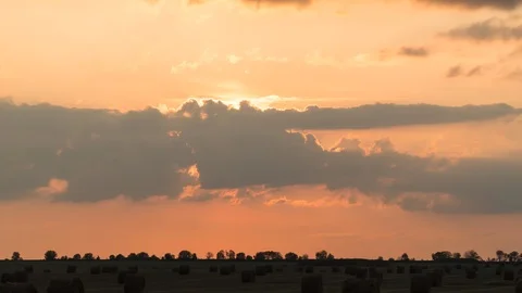4K Timelapse. movement of the sun at sunset Stock Footage 116177707