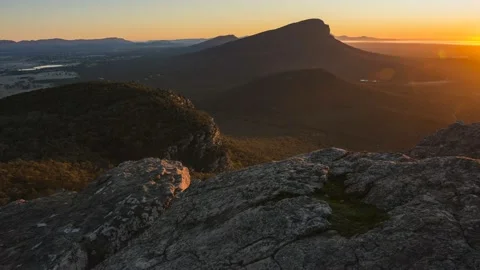 4k Timelapse of Mt Sturgeon, Dunkeld, Grampians, Victoria, Australia 스톡 동영상 134527331