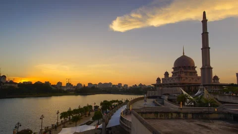 4K Timelapse of Putrajaya Mosque during sunset. Vídeos de archivo 200859146