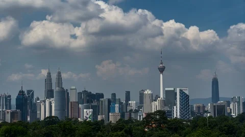 4k timelapse of running cloud over the city Stock Footage 90559930
