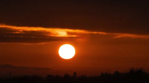 4K timelapse sunset, sun setting down Stock Footage 147479411