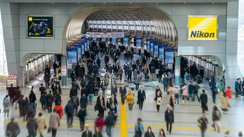4k timelapse video of a busy train station in Japan Stock Footage 106078015
