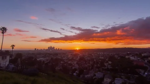 4K timelapse view of the spectacular sunset over Los Angeles skyline Vidéo 72740078
