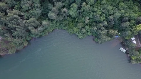 4K Top Down video of lake at summer Video stock 125767044