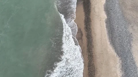 4K Top View of Kortaun Beach, Ireland with Waves and Shoreline 스톡 동영상 332876369