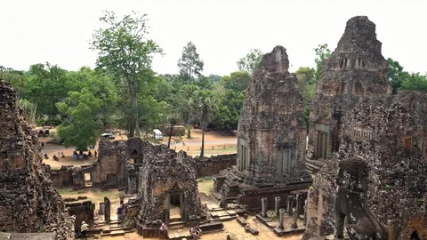 4K, Tourists visit the Pre Rup Prasat. Archaeological temple in Siam Reap.-Dan Stock Footage 119057792