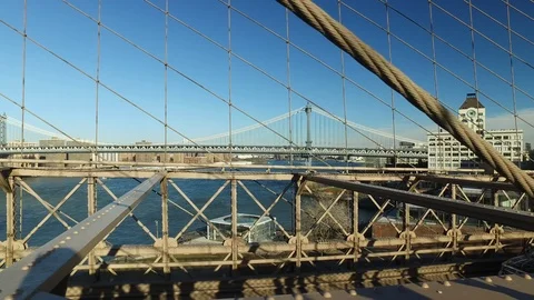 4K tracking shot of the Brooklyn and Williamsburg ridges and East River, Stock Footage 89506211