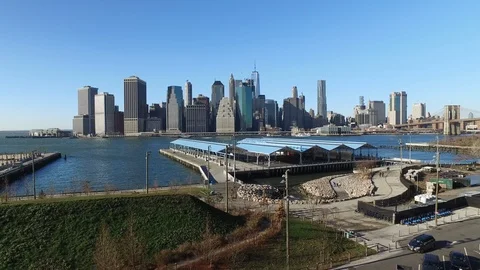 4K tracking shot of the Financial District and East River, Manhattan, New York Stock Footage 89506166