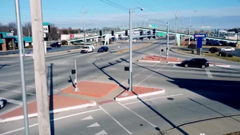 4K Traffic Shot In Springfield, MO Vídeo Stock 172494257