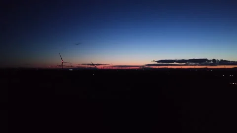4K Twilight Gradient Sky Over Dark Horizon Landscape Vidéo 333708109