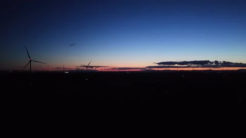 4K Twilight Gradient Sky Over Dark Horizon Landscape Vídeo Stock 333708134