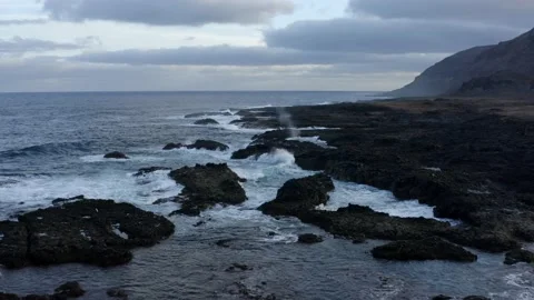 4K UHD | Flight along a rough coastline 動画素材 153351793