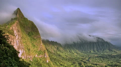4K UHD Hawaii, Oahu, Pali Lookout Rainbow island weather, jungle time lapse Stock Footage