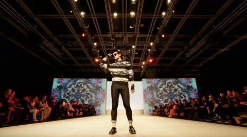 4K UHD Super models Haute Couture catwalk high fashion runway Fashion Week Stock Footage 40827472
