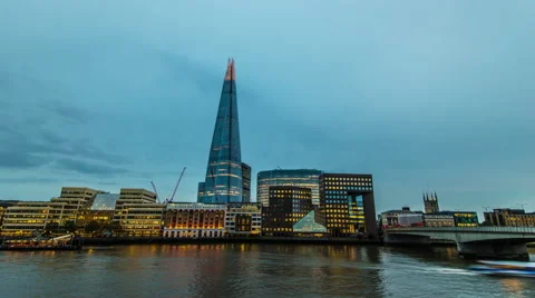 4k ultra hd time-lapse of the shard and london bridge at dusk Stock Footage 42877244
