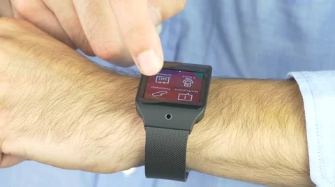 4K Using A Smart Watch Device 库存影片 42831622