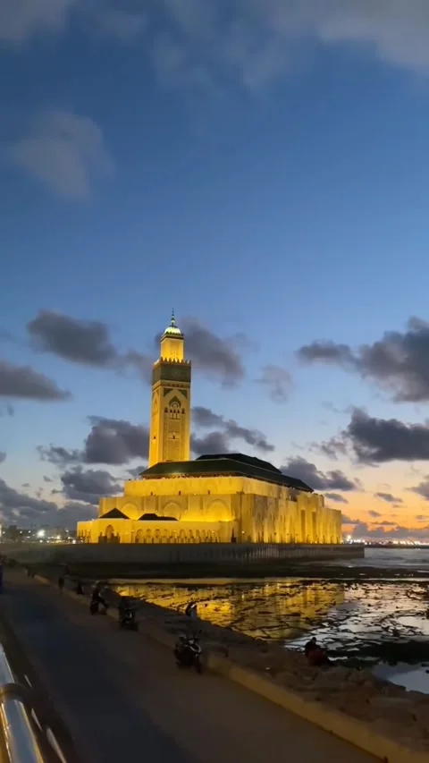 4K Vertical Hassan II Mosque Casablanca Morocco Sunset Twilight Ocean View 2026 Video stock 328326767