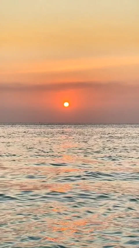 4K Vertical Tropical Sunset Over Indian Ocean in Zanzibar Tanzania Video stock 330425652