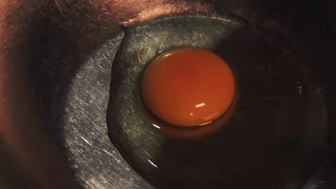 4k video breaking eggs and placing them in a bowl. Food preparation concept. Stock Footage 262653491