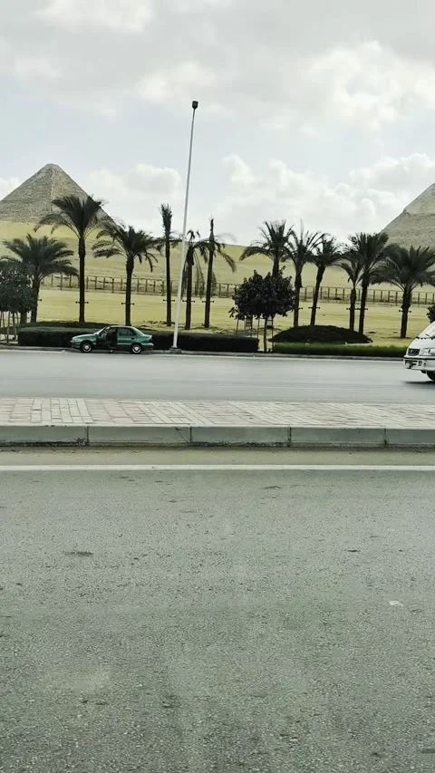 4K video capturing the iconic Pyramids of Giza Stock Footage 335030428