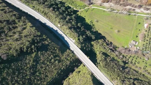 4K video from a drone to Granada on a sunny day. Andalusia, Spain. Vídeos de archivo 334694331