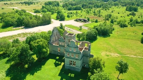 4K video from drone to Ungru manor a sunny summer day.Haapsalu,Estonia Stock Footage 288917069