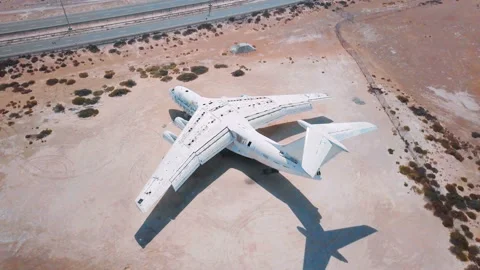 4k video flyby on a drone of an abandoned plane in Dubai Stock Footage 89990940