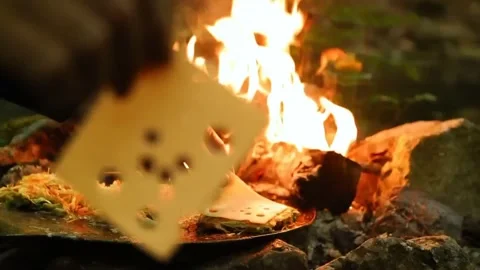 4K video graphy of forest camping cooking video Stock-Footage 208838812